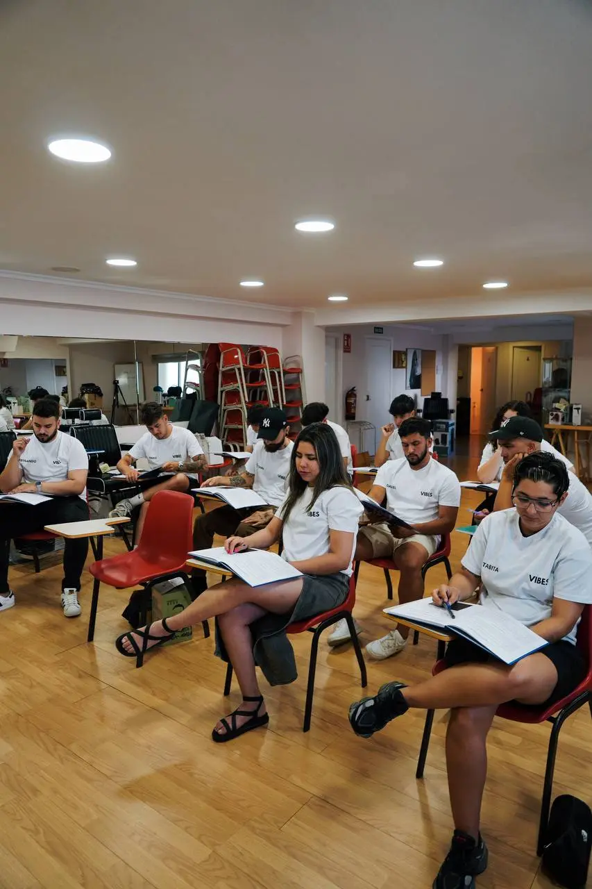 VIBES Academy Estudiantes